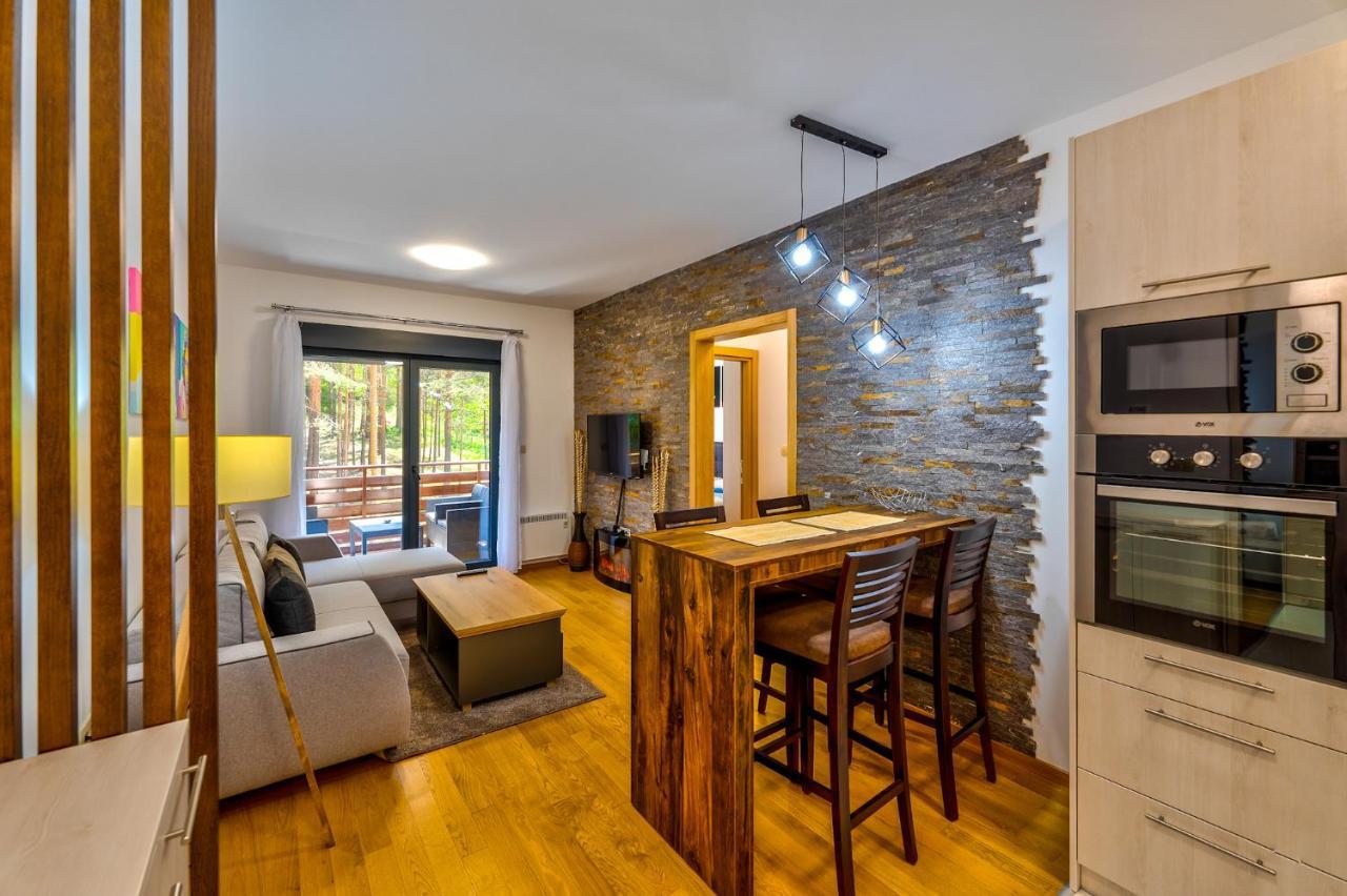 Vila Pekovic Green, Pine Trees View 2 Bedrooms Apartment Zlatibor Exterior photo